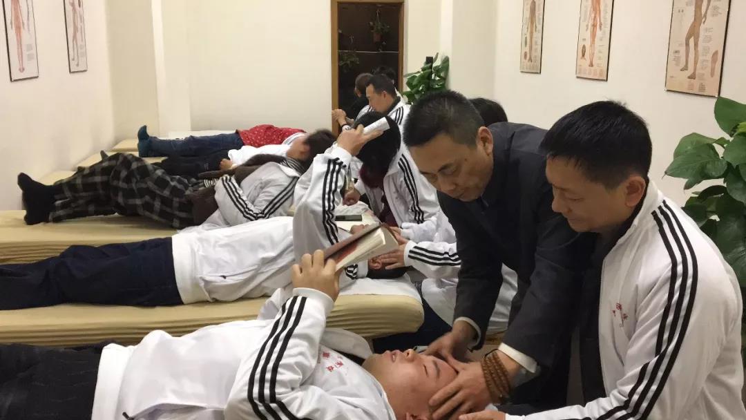 重慶六合學校 公益培訓