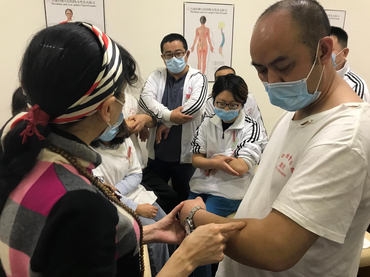 針灸怎么治療腰椎盤突出？
