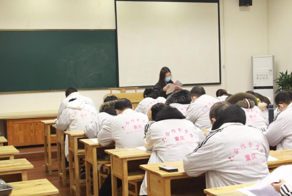 女人養生重在補氣血，艾灸可以補氣血