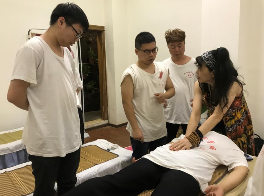 推拿按摩就是緩解疲勞？那是你不了解中醫推拿